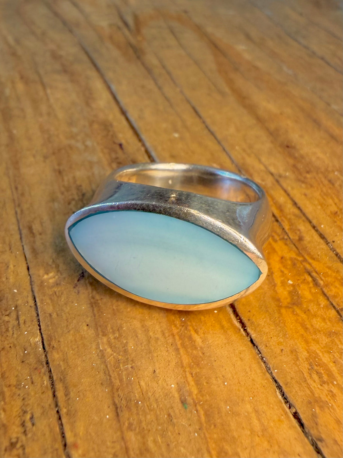 Modernist Blue Mother of Pearl 925 Sterling Silver Size N Ring
