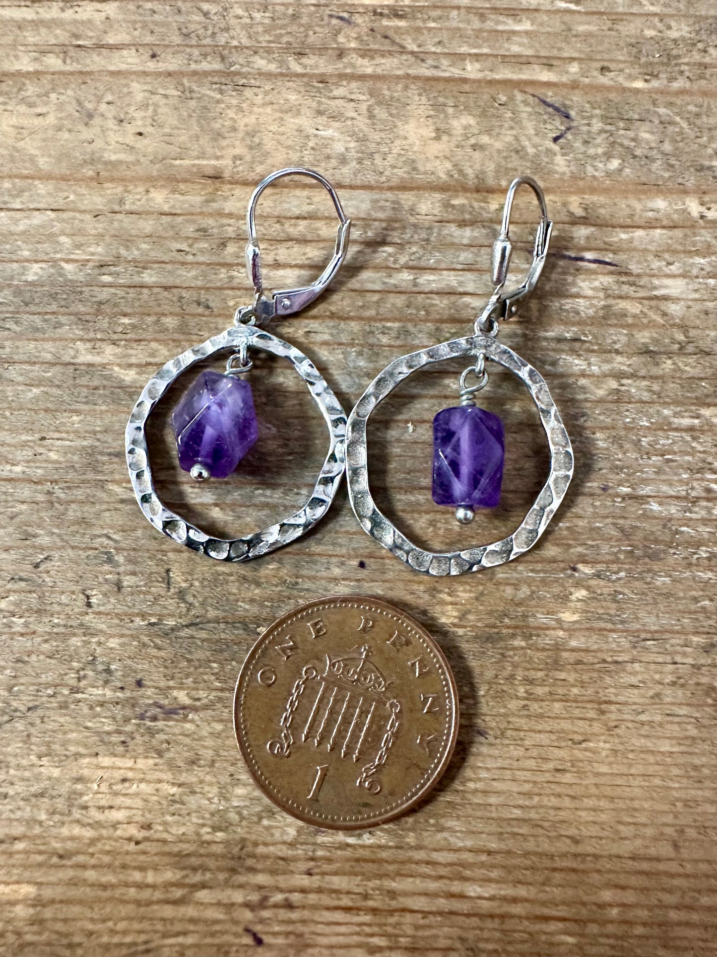 Vintage Hammered Amethyst Circle 925 Silver Earrings