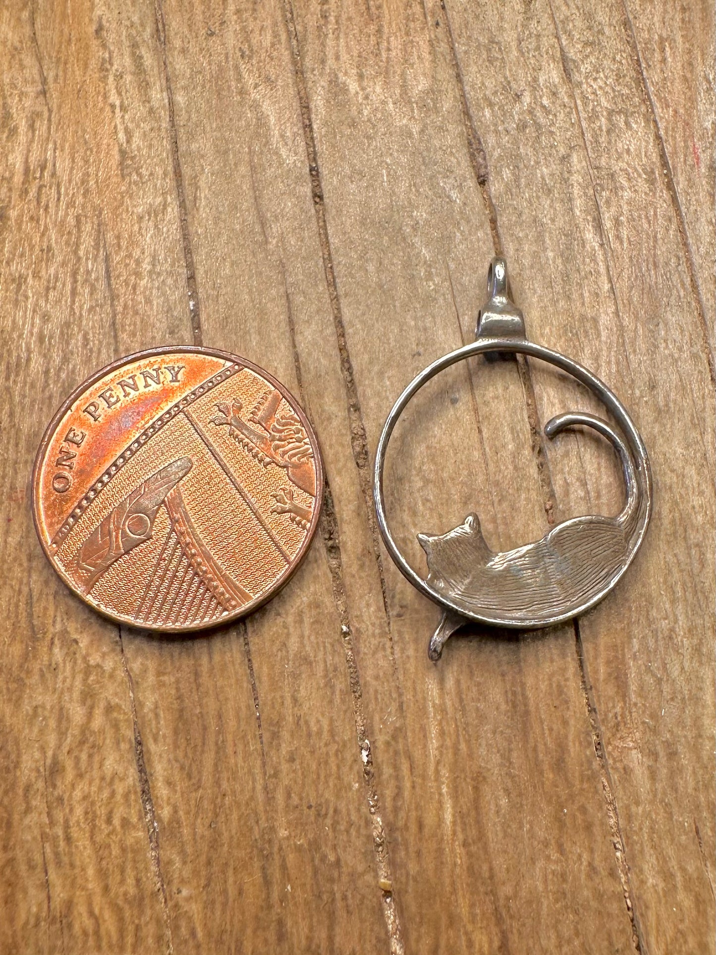 Vintage Katze im Kreis 925er Sterlingsilber Anhänger