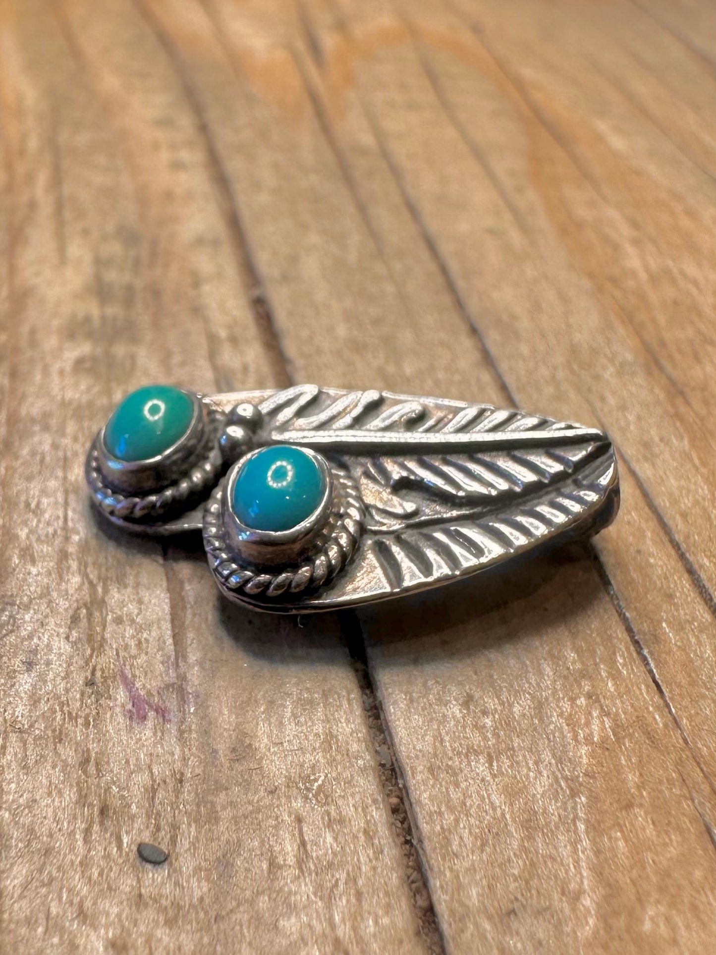Vintage Navajo Turquoise Leaf 925 Sterling Silver Pendant