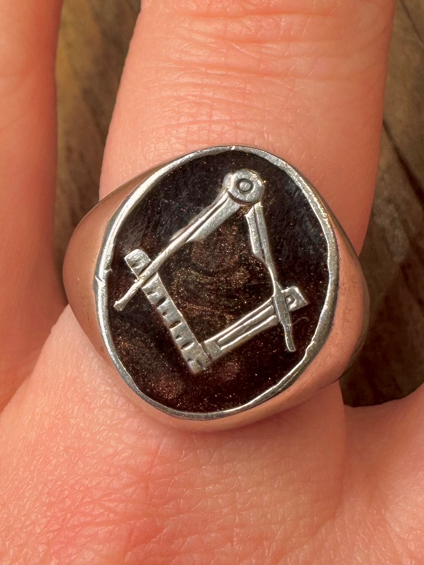 Vintage 1960’s Masonic Vitreous Enamel Signet Maker Dana 925 Sterling Silver Size V Ring