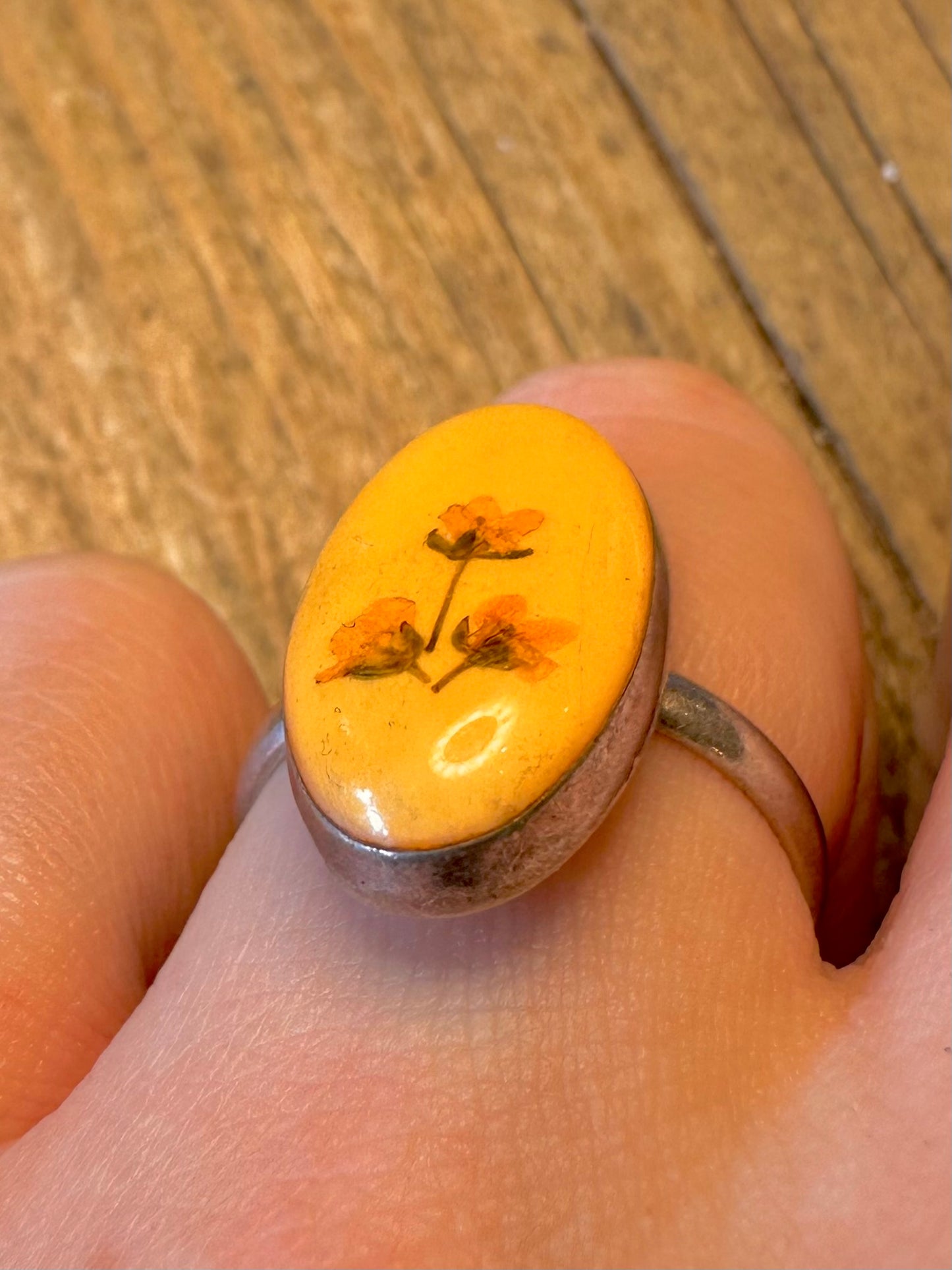 Yellow Oval Flower Painted Silver Size Q1/2 Ring