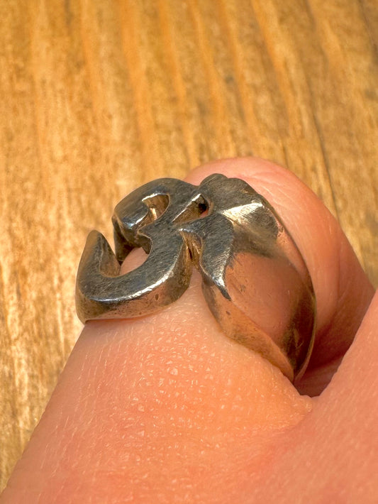 Vintage OM Symbol 925 Sterling Silver Size K Ring