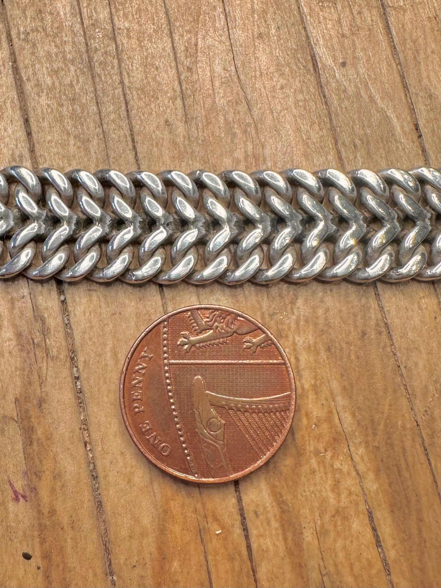Modernes 2018 Schnallenverschluss Doppelkettenarmband aus 925er Sterlingsilber London Mexiko 7,4 bis 8,3 Zoll