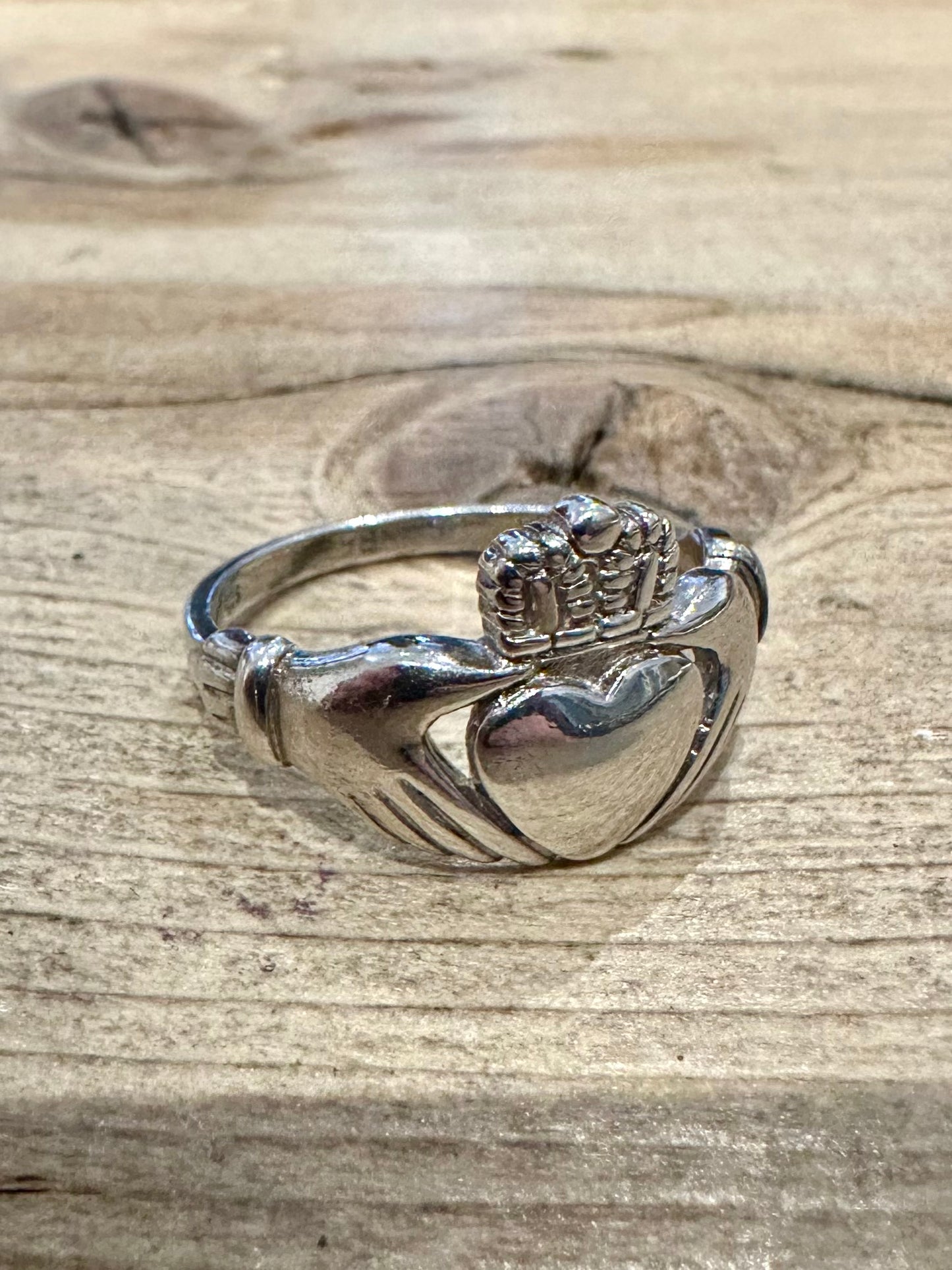 Vintage Claddagh 925 Silver Size U Ring