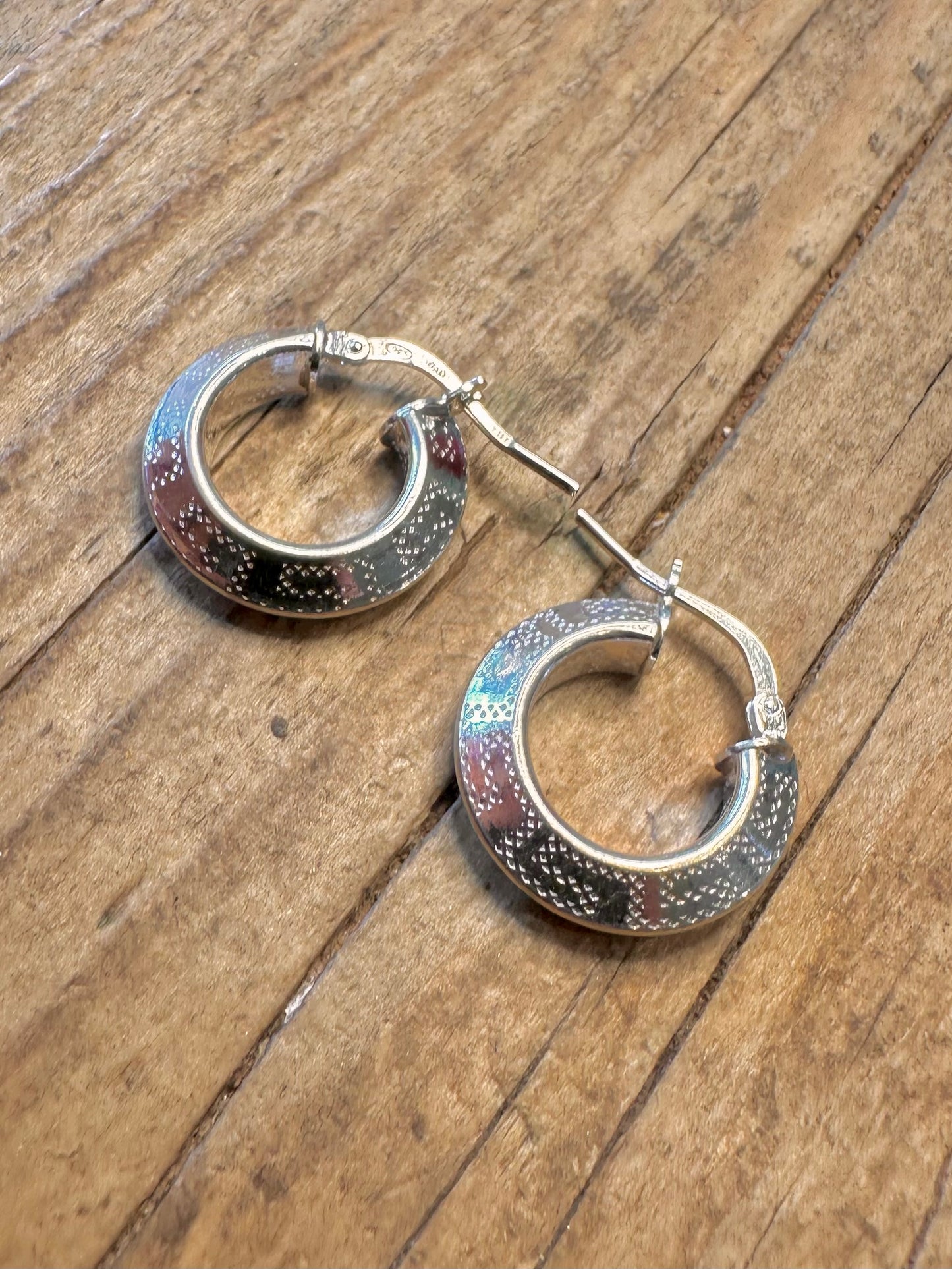 Klobige strukturierte Creolen Italien 925 Sterling Silber Ohrringe