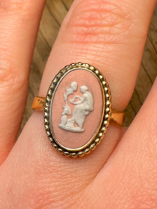 Vintage 1984 Pink Cameo Wedgwood Gold on 925 Sterling Silver Hallmarked Size O Ring