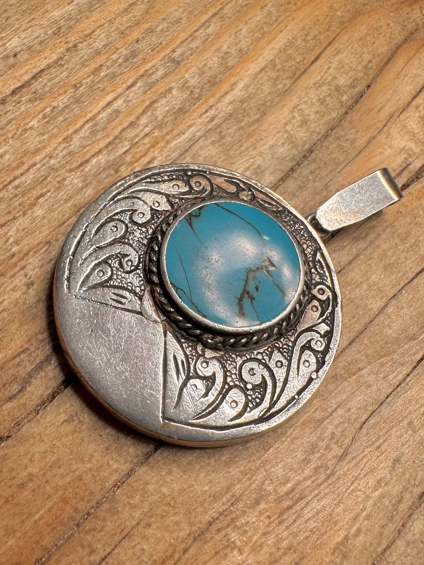 Vintage Turquoise Ornate 925 Sterling Silver Pendant