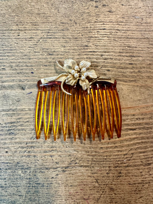Vintage Flower Pearls Tortoise Shell Coloured Hair Comb Costume