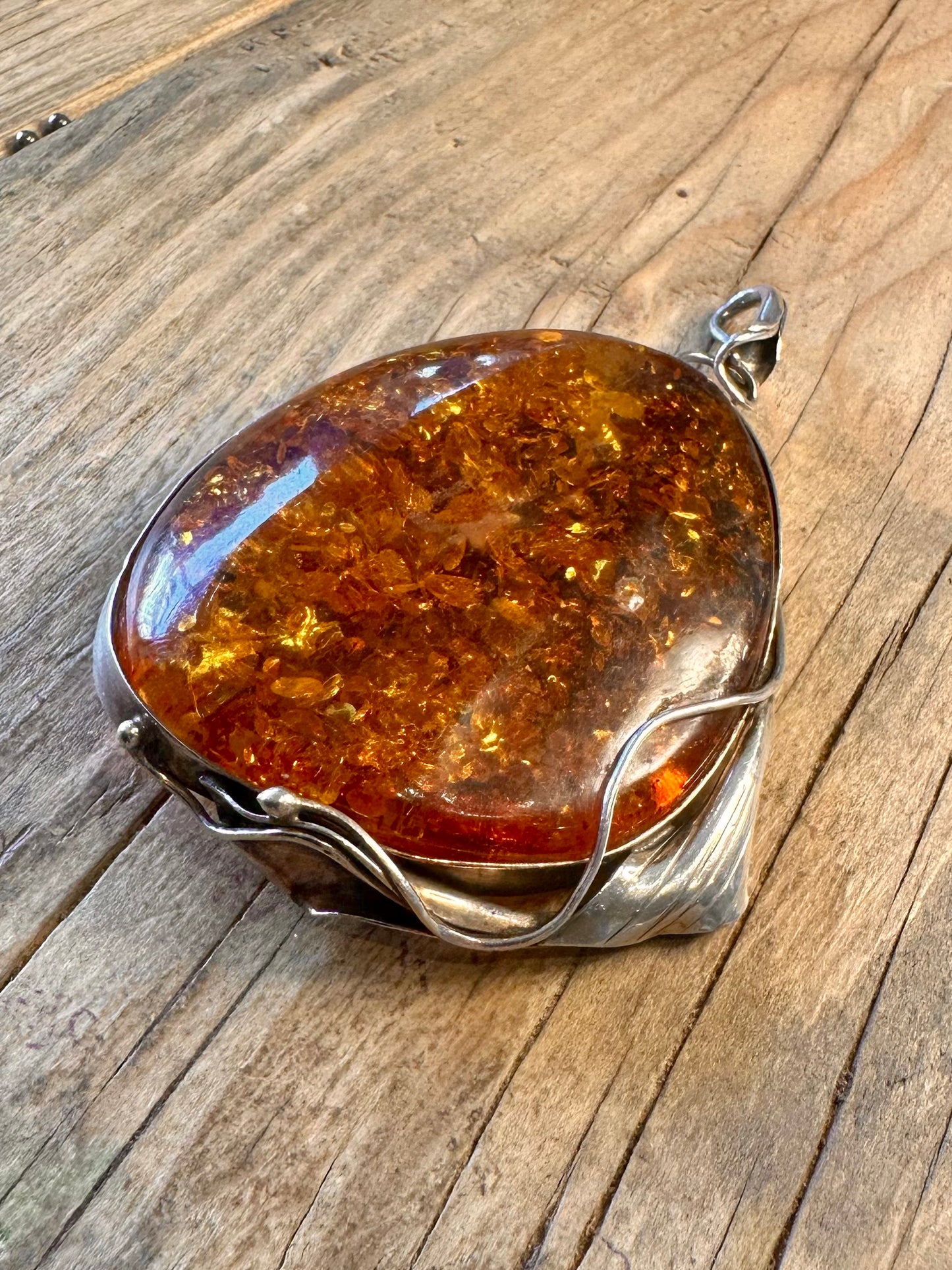 Vintage Large Baltic Amber Floral Leaf Design Setting 925 Sterling Silver Pendant