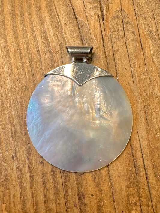 Iridescent Circle Shell 925 Sterling Silver Pendant