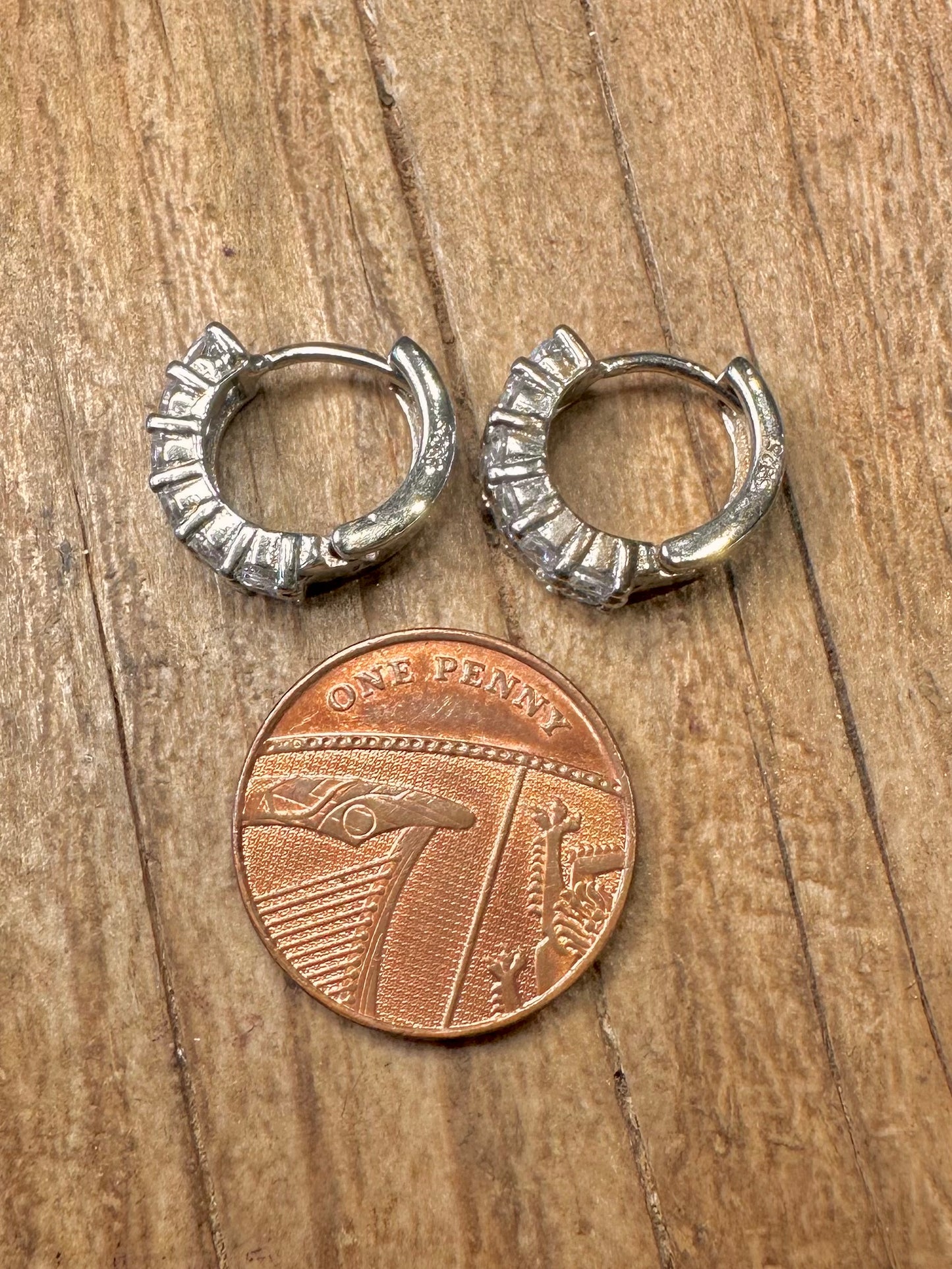 Moderne CZ Chunky Creolen 925 Sterling Silber Ohrringe