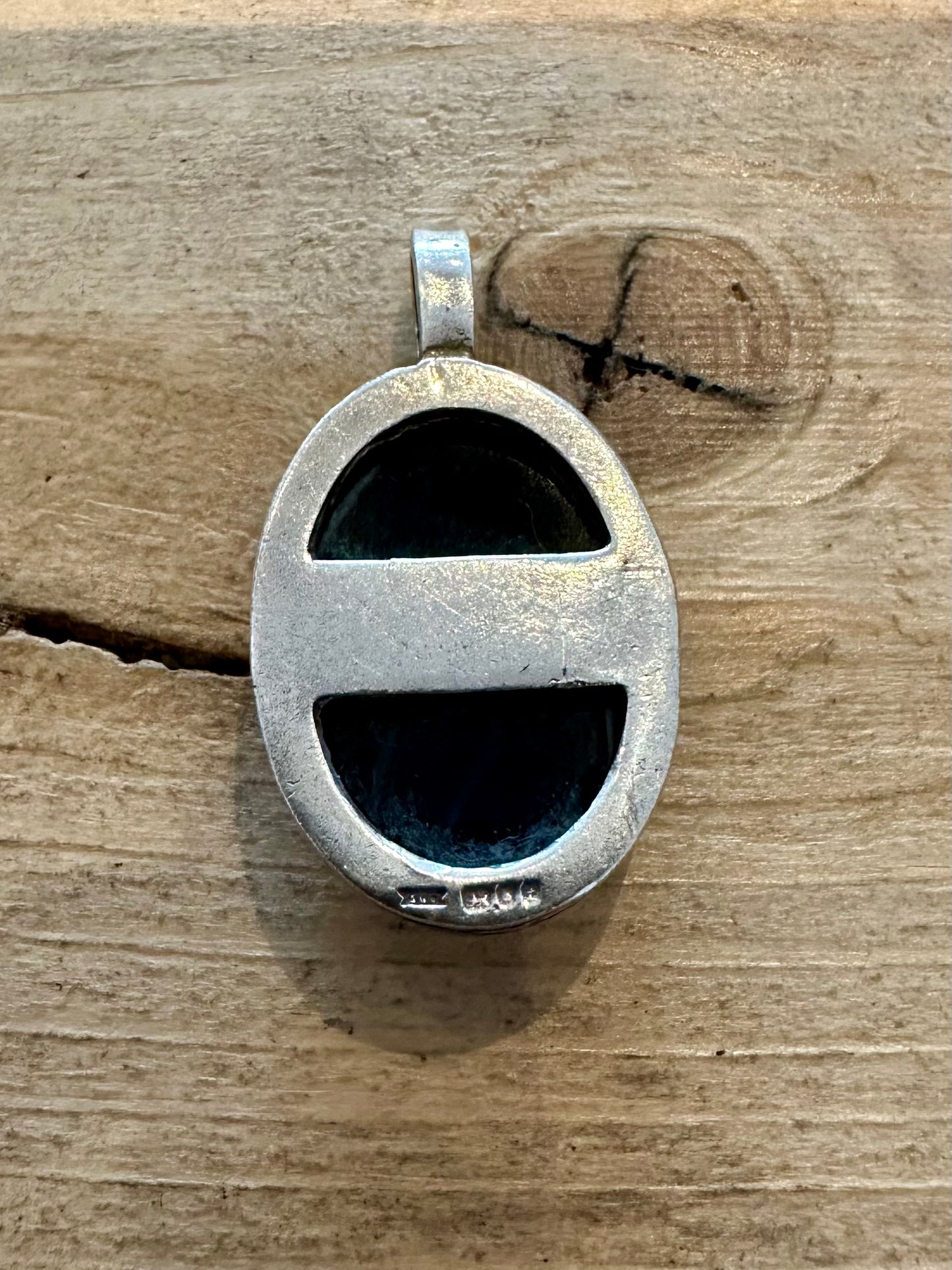 Vintage 1974 Onyx Abstract Oval Bark Effect 925 Silver Pendant