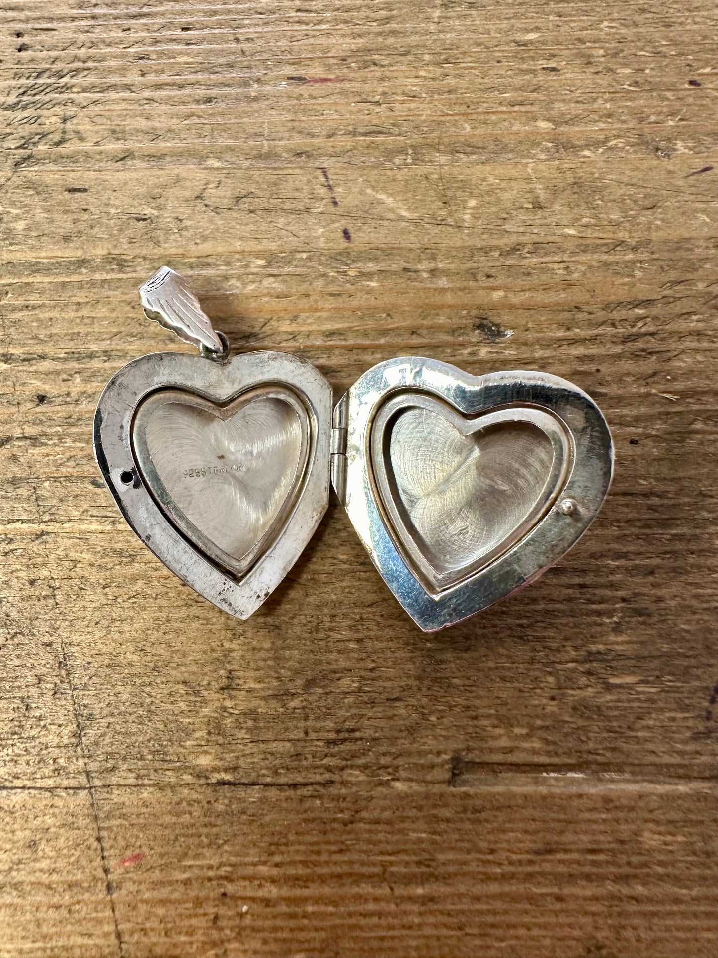 Vintage 1978 Large Heart Engraved 925 Silver Locket Pendant