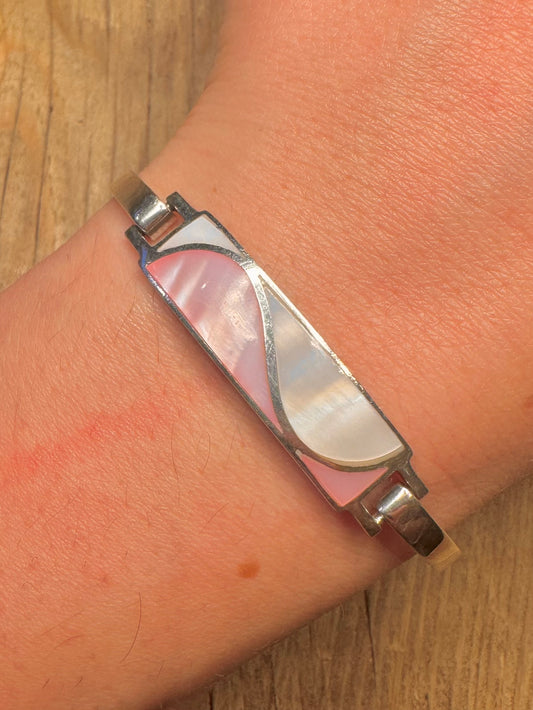 Modernist Mother of Pearl Bar 925 Sterling Silver Bangle