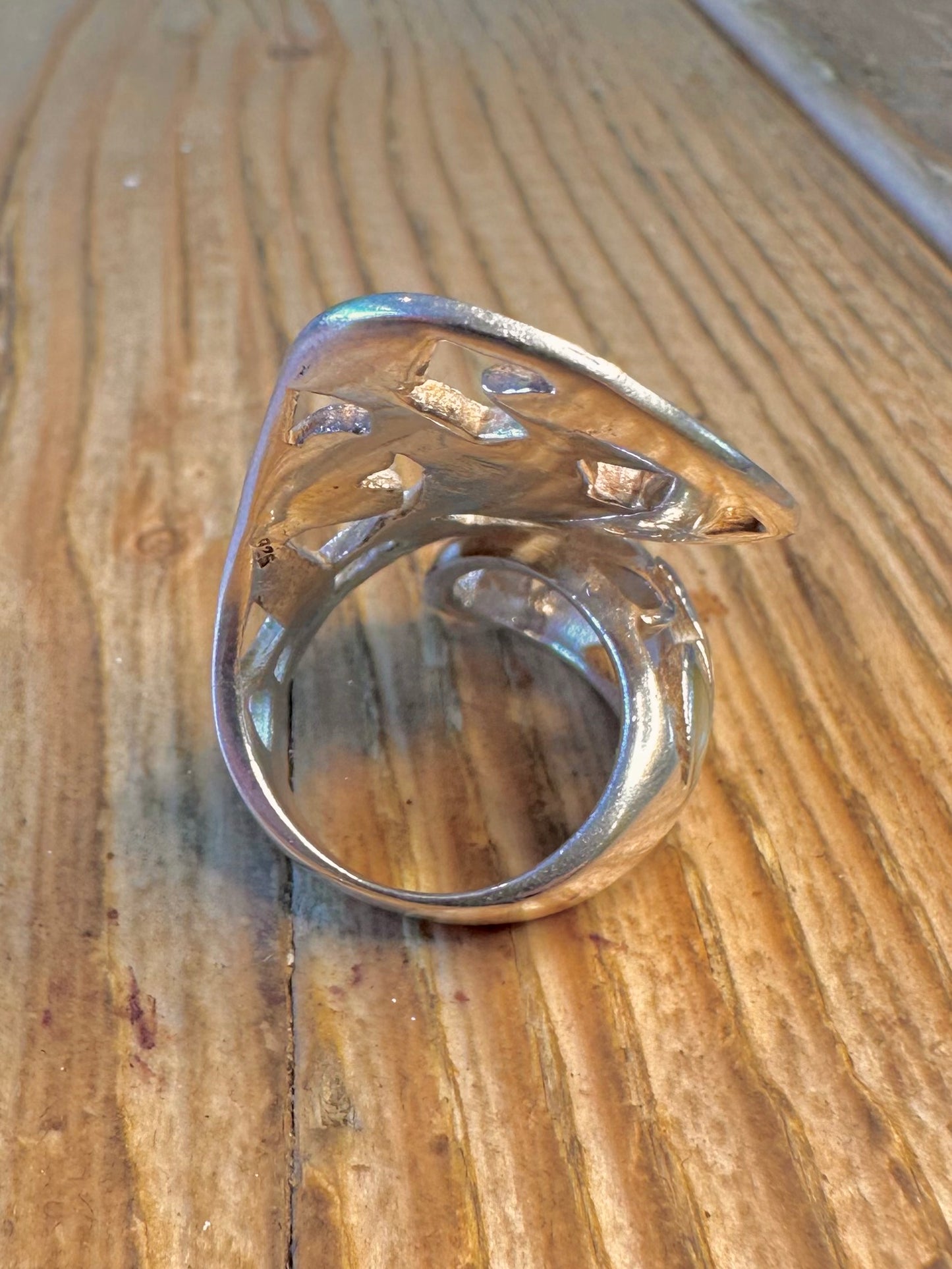Abstract Shaped Leaf Design Multi Coloured Mother of Pearl 925 Sterling Silver Size M1/2 Ring