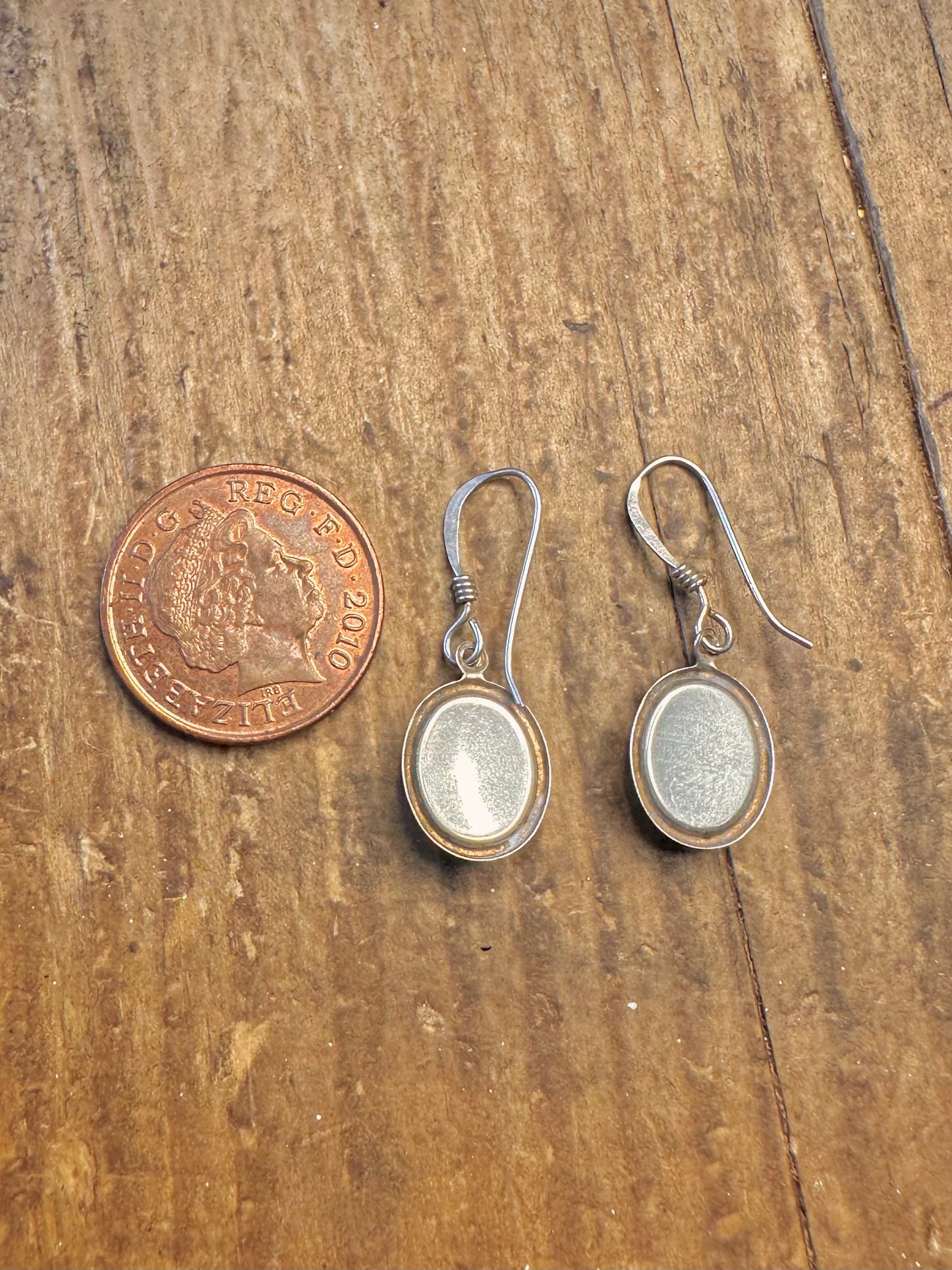 Mother of Pearl Oval 925 Sterling Silver Earrings