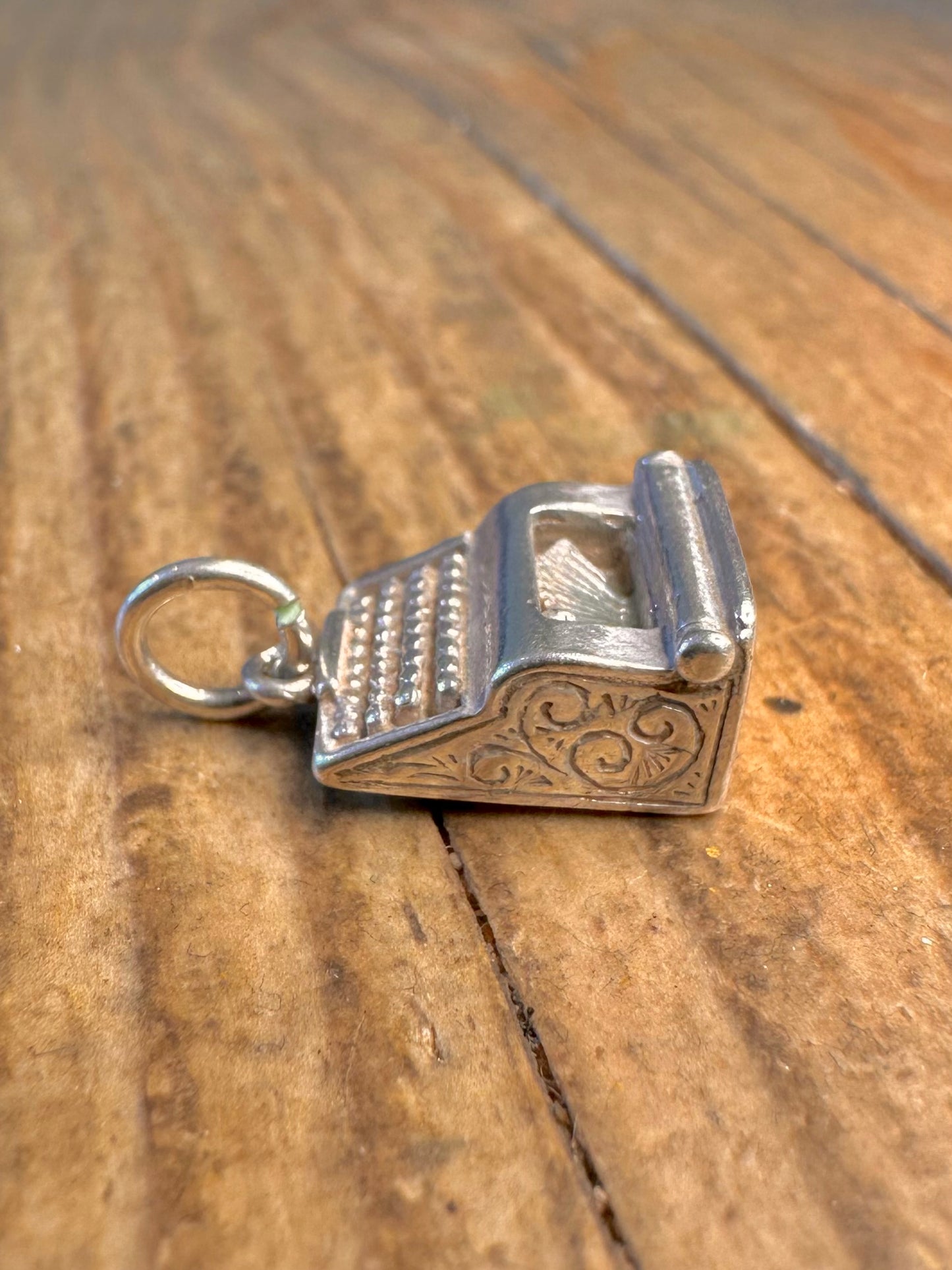 Schreibmaschine Graviert 925 Sterling Silber Anhänger