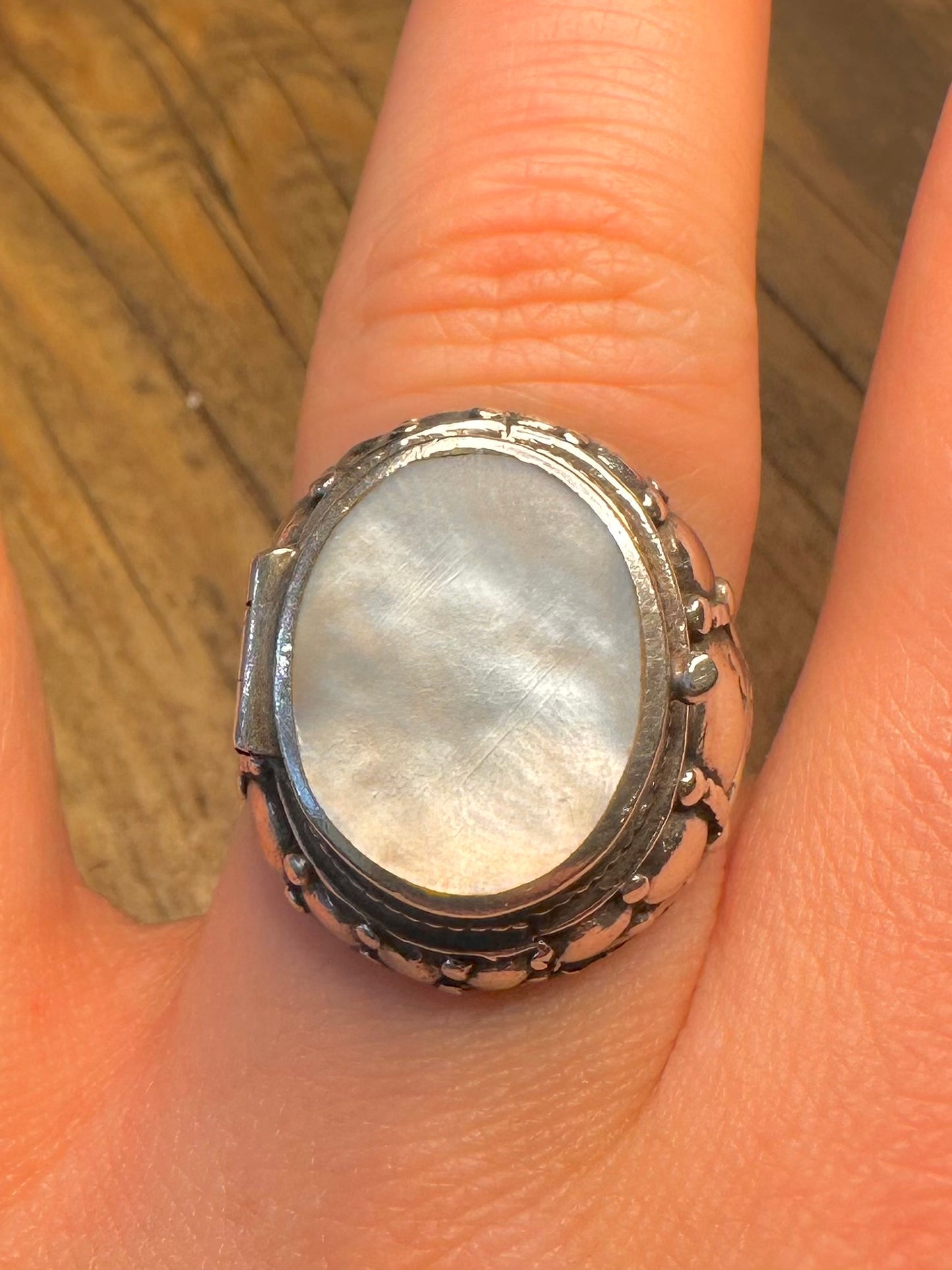 Mother of Pearl Locket Hinged 925 Sterling Silver Size N Ring