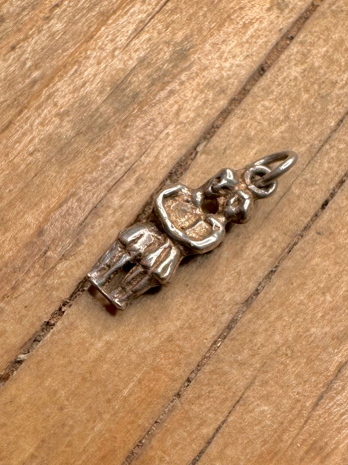 Vintage Couple Hugging 925 Sterling Silver Charm Pendant