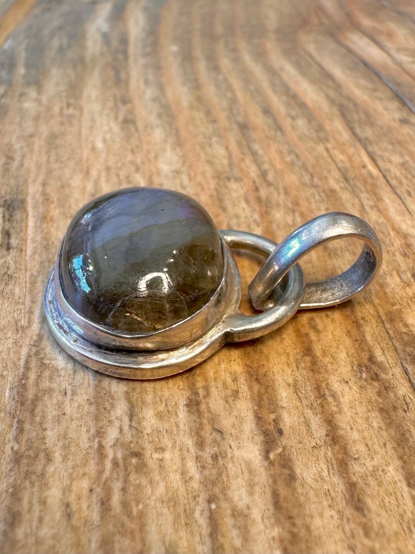 Ovale Labradorit-Anhänger aus 925 Sterling Silber