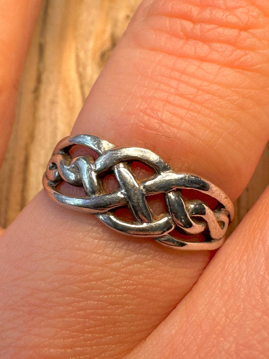 Vintage Celtic Knot 925 Sterling Silver Size Q Ring