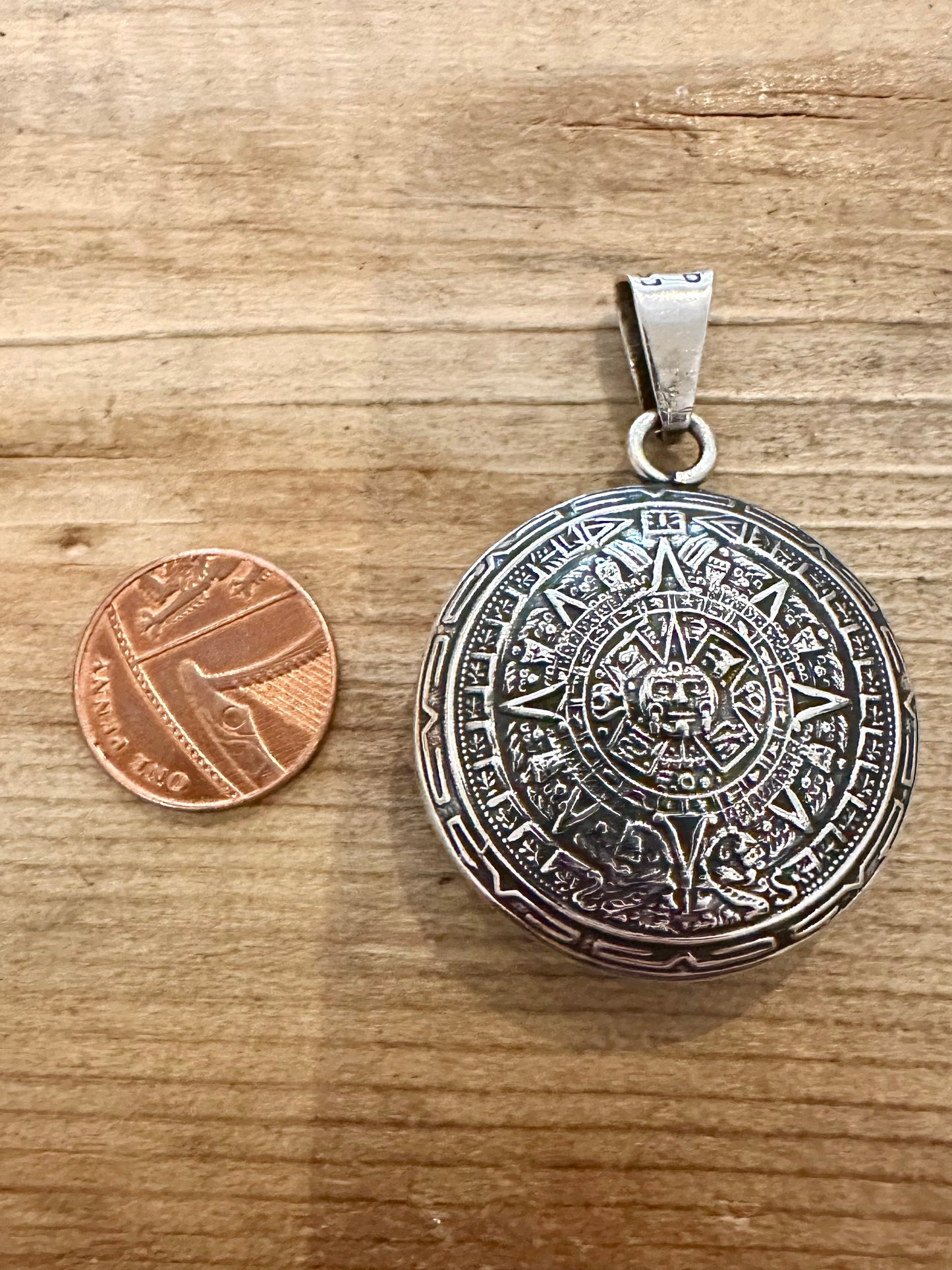 Vintage Mayan Aztec Calendar Mexico 925 Silver Pendant