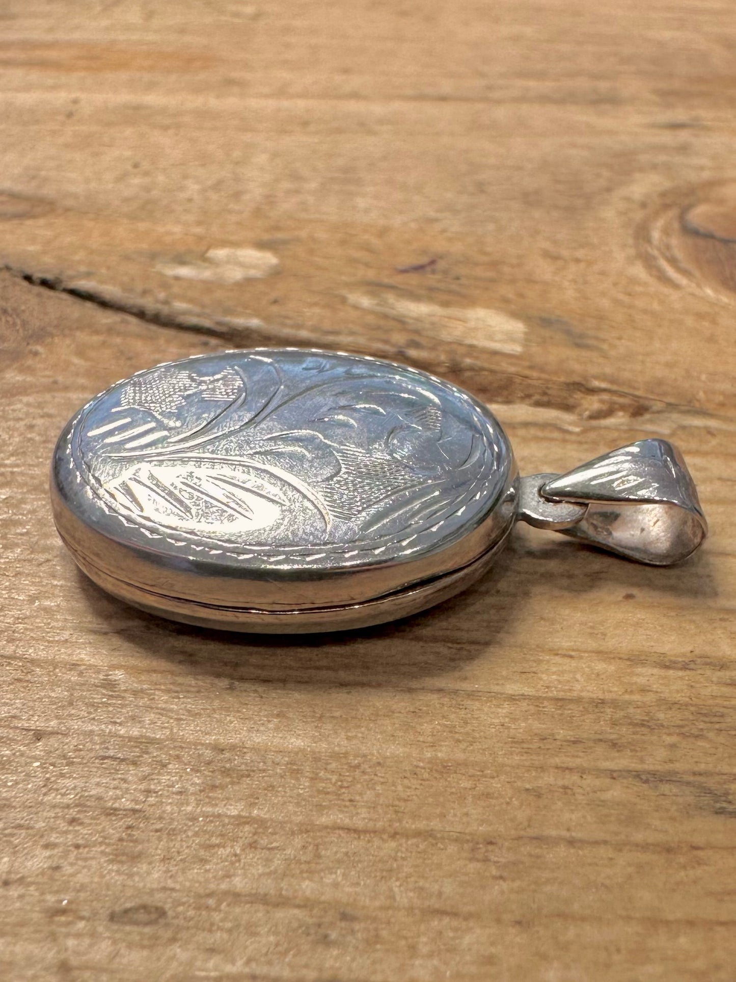 Vintage Oval Engraved 925 Silver Locket Pendant