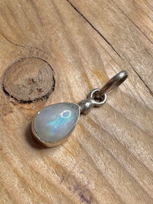 Vintage Moonstone Teardrop 925 Sterling Silver Pendant