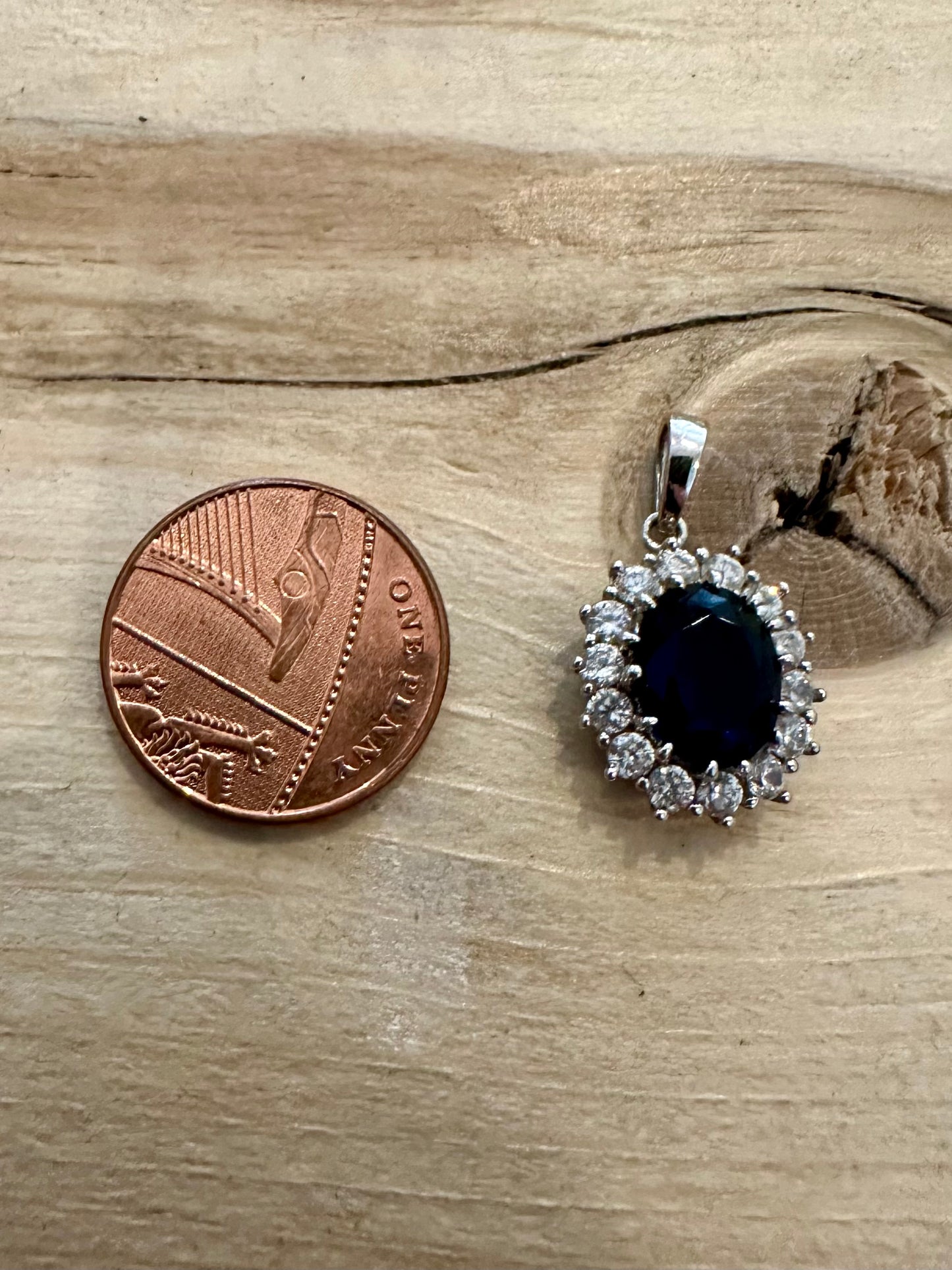 Vintage Dark Blue and White Stones 925 Silver Pendant