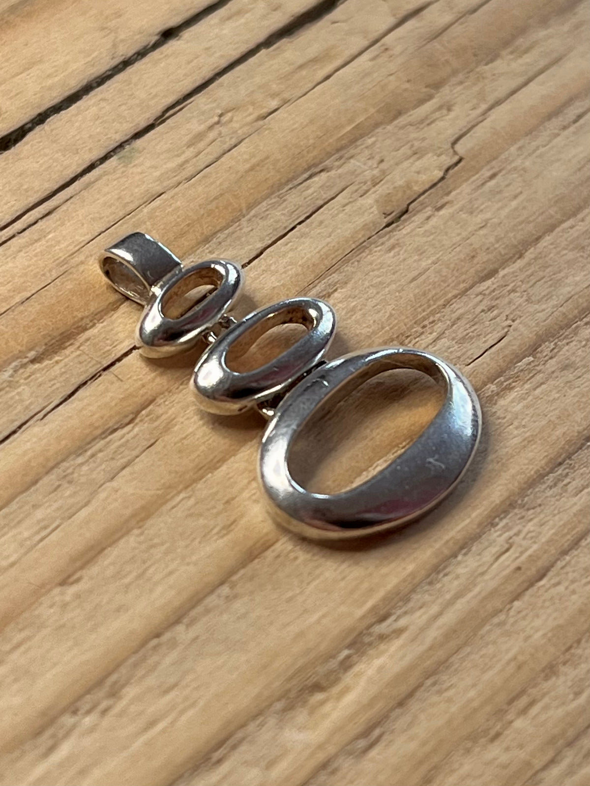 Tiered Oval 925 Marked SG Sterling Silver Pendant
