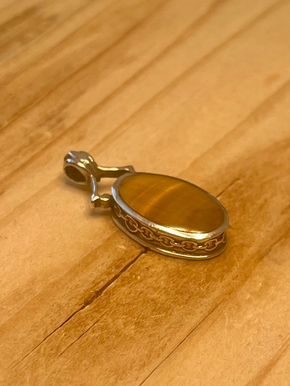 Tigers Eye Oval 925 Sterling Silver Pendant