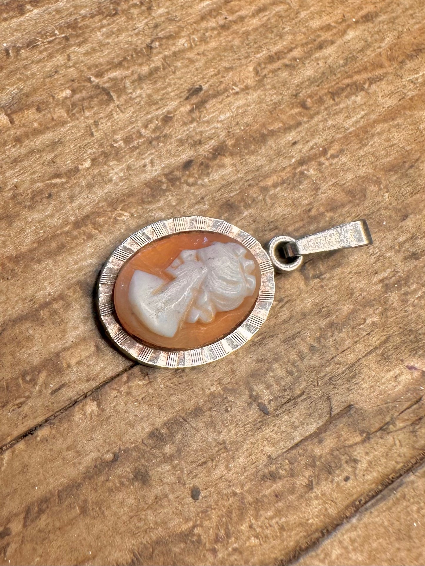 Cameo Textured Frame 925 Sterling Silver Pendant