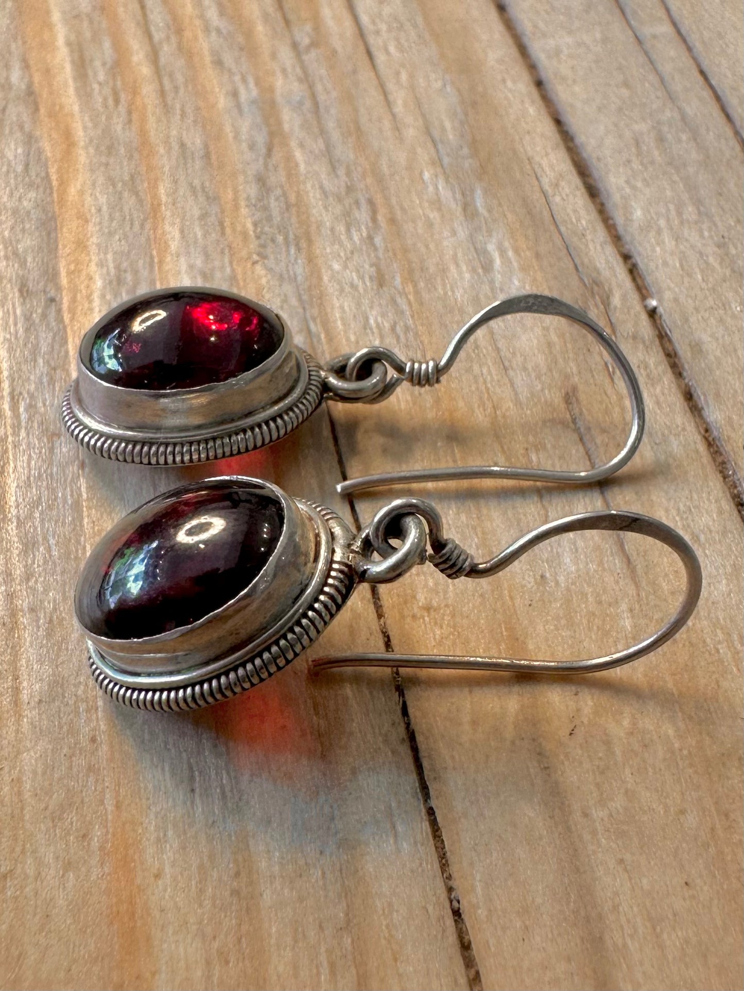 Vintage Garnet Dangle 925 Silver Earrings