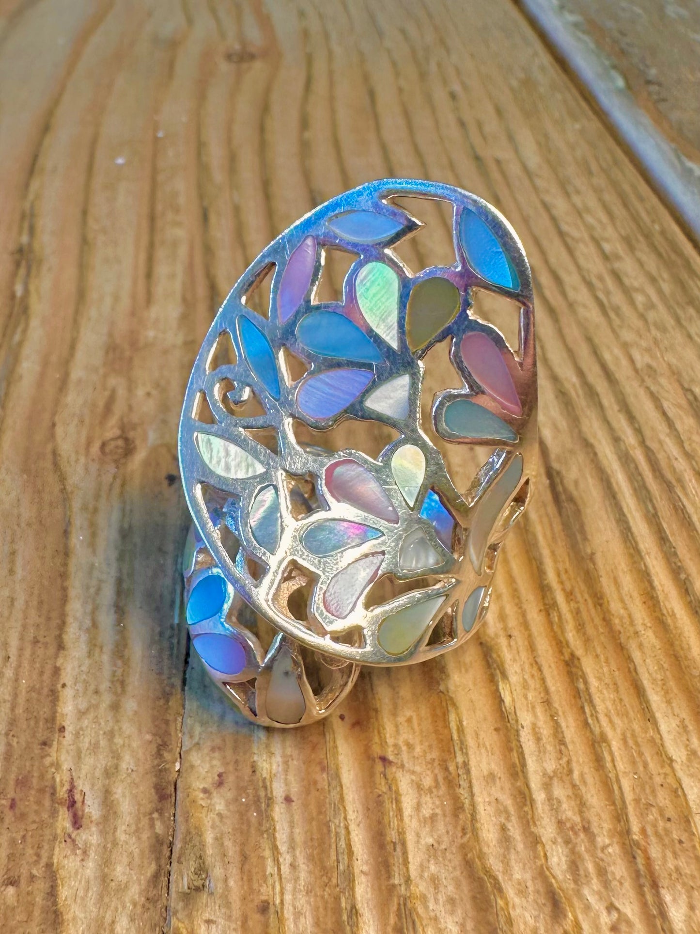 Abstract Shaped Leaf Design Multi Coloured Mother of Pearl 925 Sterling Silver Size M1/2 Ring