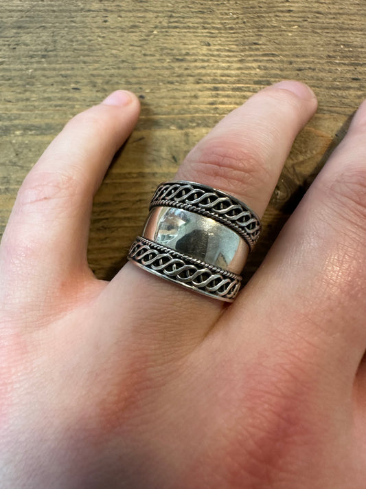 Vintage Tribal Band 925 Silver Size T Ring