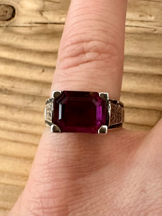 Vintage Amethyst Bark Effect 925 Silver Size M Ring