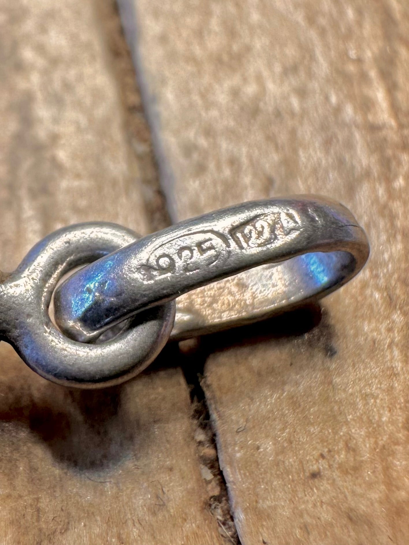 Paar umarmt 925er Sterling Silber Anhänger