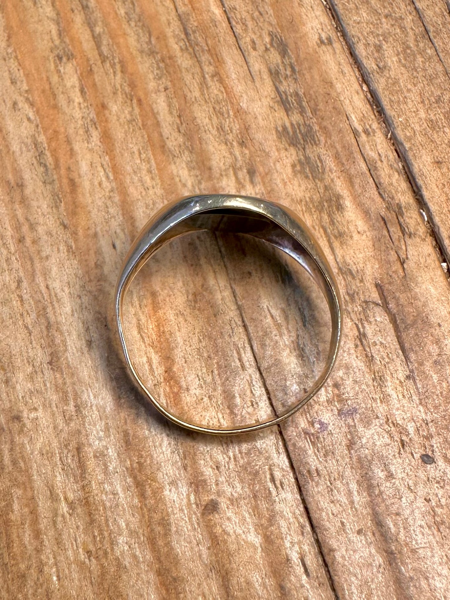 9 Karat Gold Onyx Siegelring Größe S