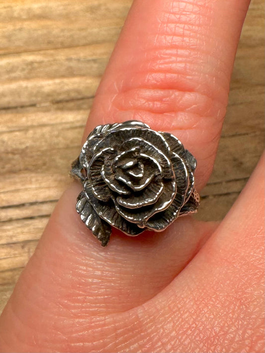 Vintage 1976 Rose 925 Sterling Silver Size J Ring