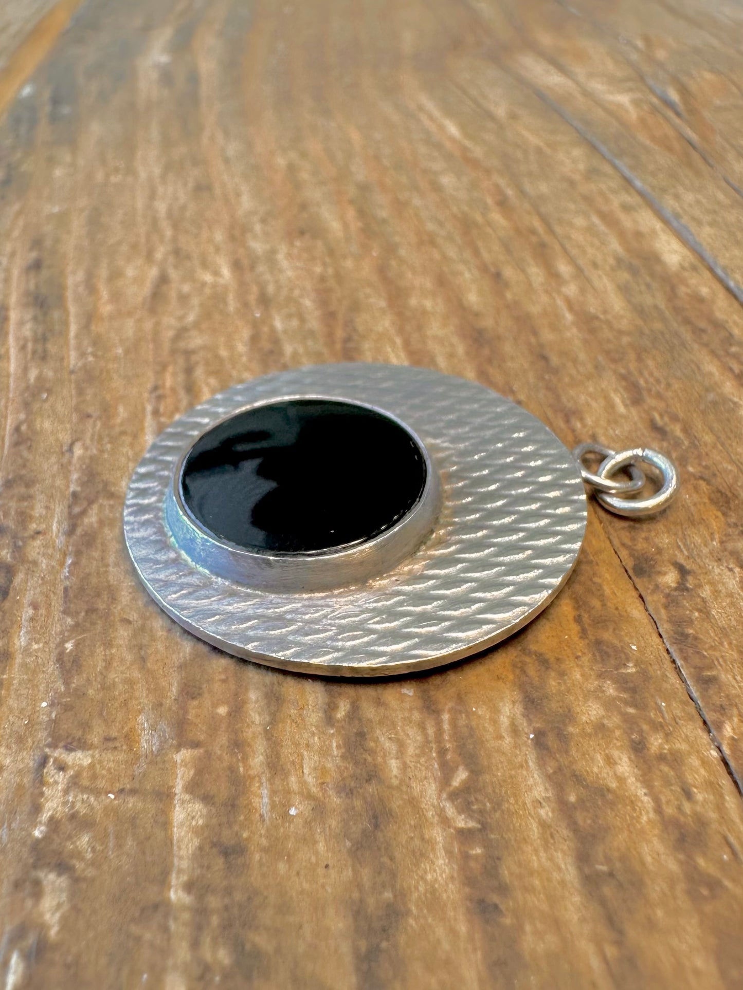Textured Circle Onyx 925 Sterling Silver Pendant