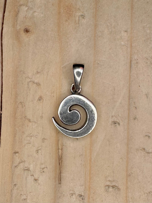 Swirl 925 Sterling Silver Pendant