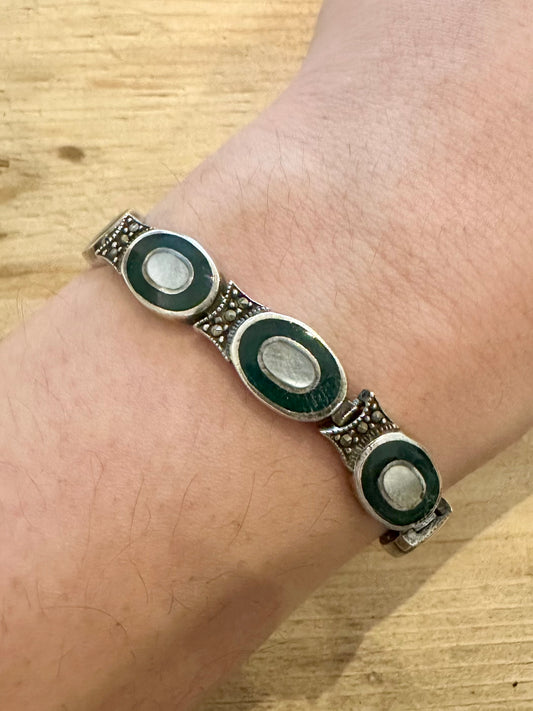 Vintage Green and Marcasite Oval 925 Silver 7.4 inch Bracelet