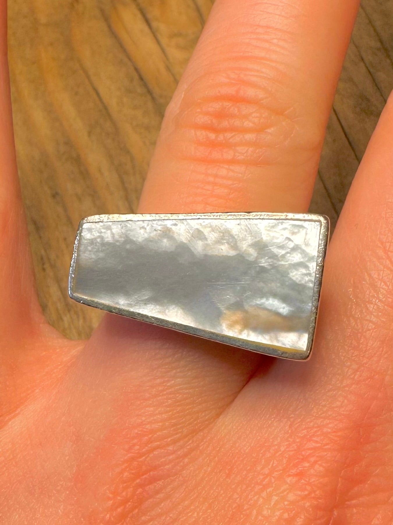 Modernist Mother of Pearl Bar 925 Sterling Silver Size R Ring