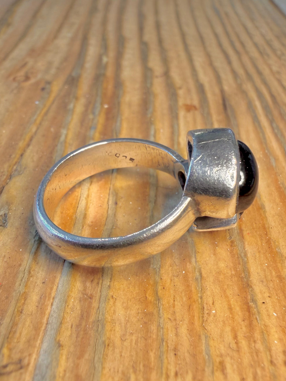 Overlapping Red Garnet 925 Sterling Silver Size O Ring