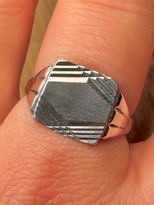 Vintage 1975 Textured Signet 925 Sterling Silver Size U1/2 Ring