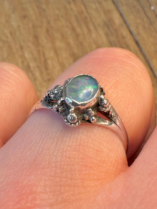 Ornate Opal 925 Sterling Silver Size R1/2 Ring