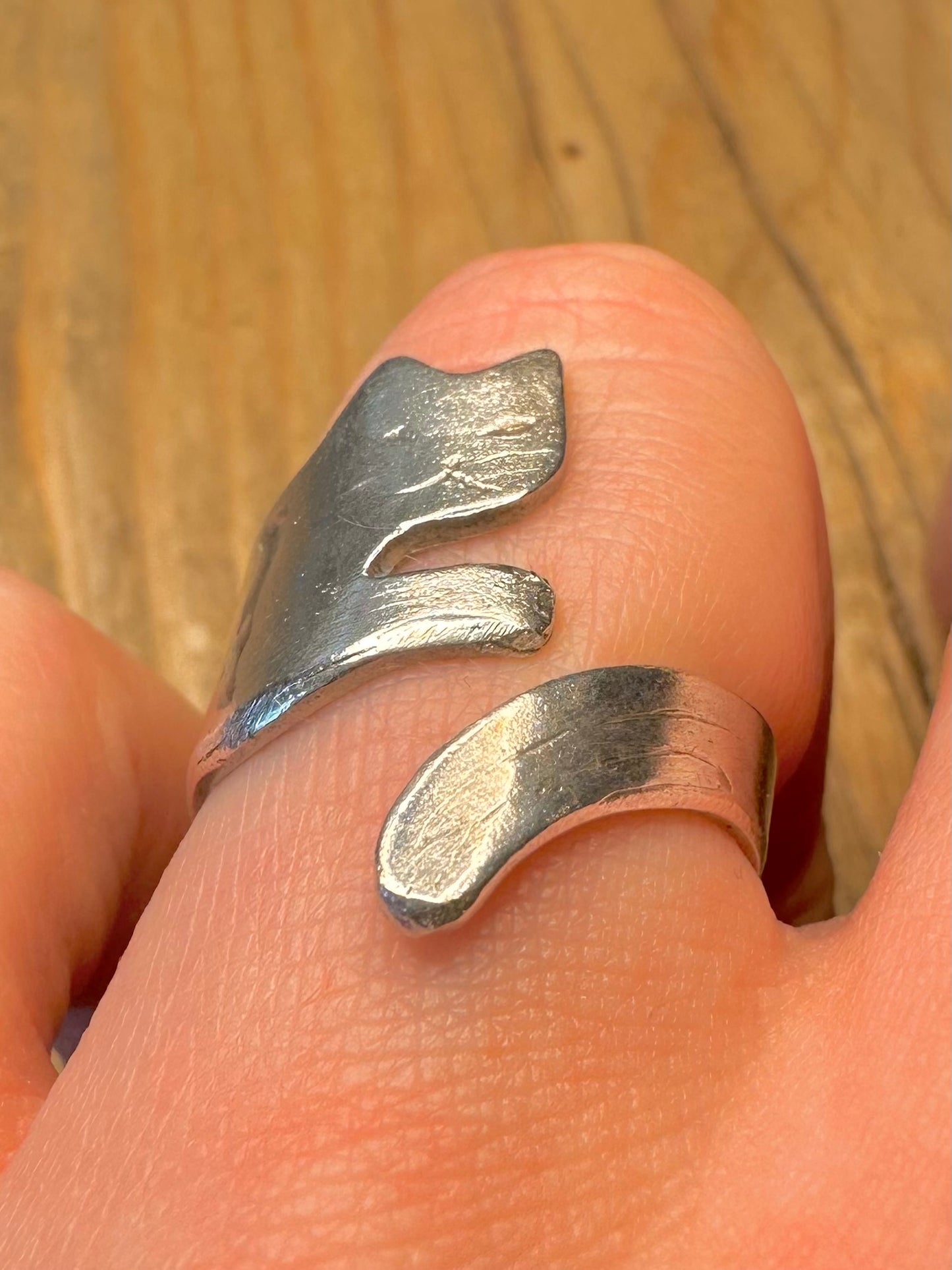 Abstract Cat and Tail Maker PA 925 Sterling Silver Size O Ring