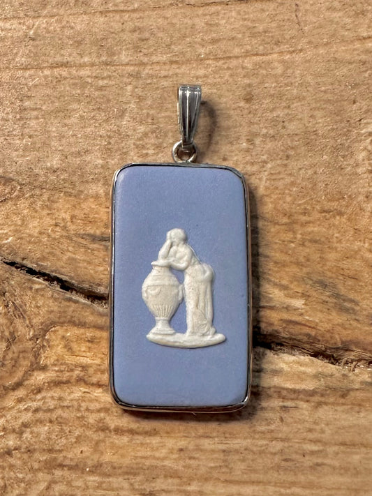 Vintage 1977 Blue Wedgwood Maker JW 925 Silver Pendant