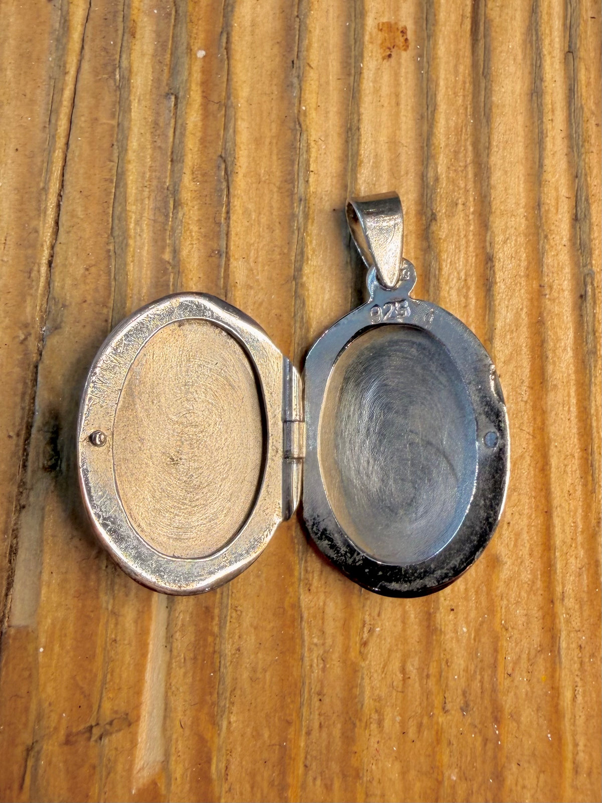 Oval Etched Floral Locket 925 Sterling Silver Pendant